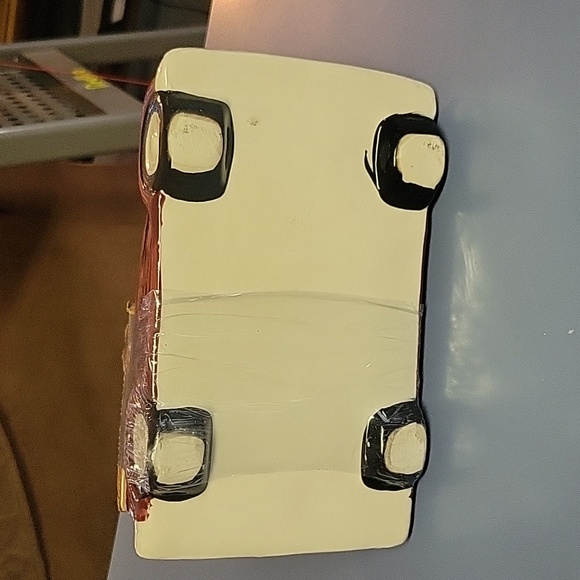 NWOT Cute truck cookie jar. - Picture 6 of 7